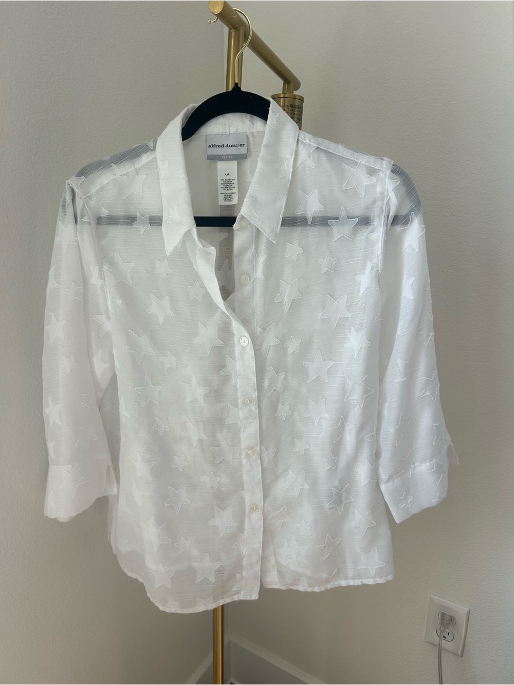 Alfred Dunner White Star-Embroidered Button-Up Blouse